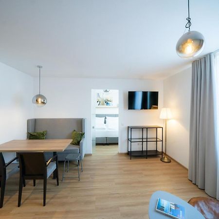 לינדאו Bodenseezeit Apartmenthotel Garni מראה חיצוני תמונה